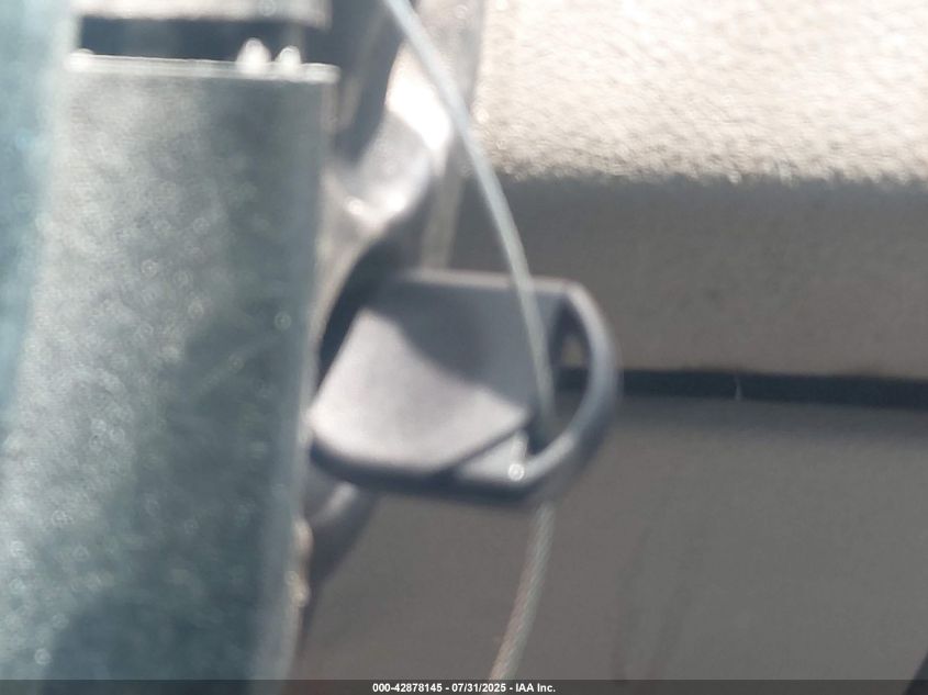 2005 Ford F-150 Stx/Xl/Xlt VIN: 1FTRX12W35FA98651 Lot: 42878145