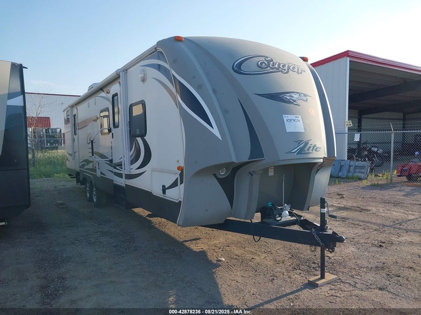 4YDT32R25DV506823 2013 Cougar X-Lite 32 auction photo 1