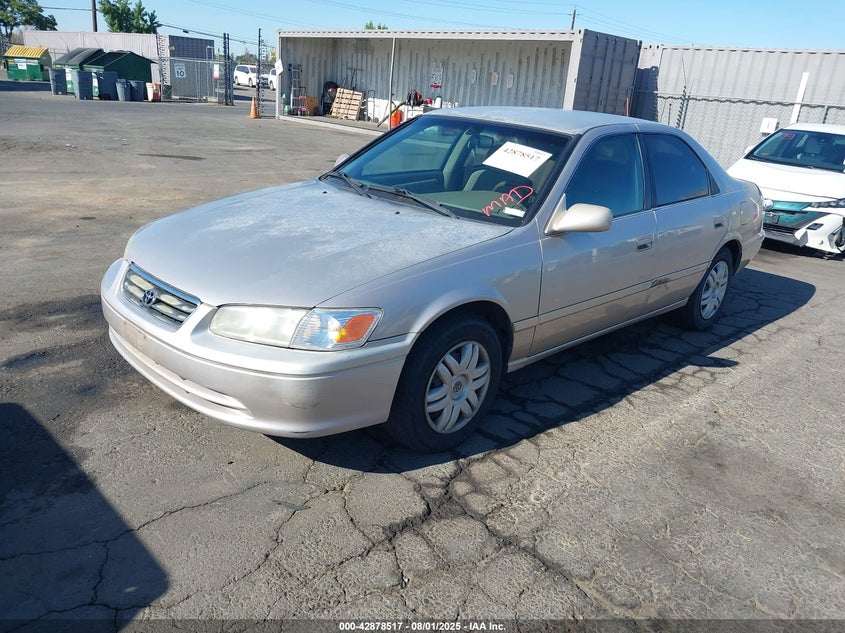 4T1BG22K51U828601 2001 TOYOTA CAMRY photo no. 2