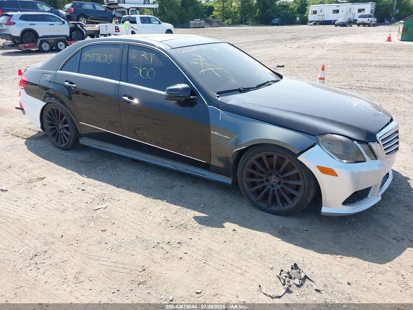 MERCEDES-BENZ E-CLASS 4MATIC