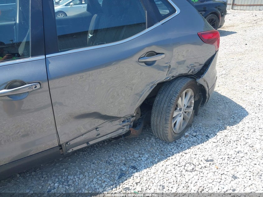 2018 NISSAN ROGUE SPORT SV - JN1BJ1CPXJW158755