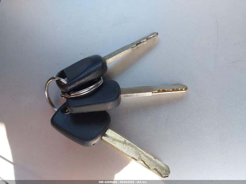 2005 Honda Civic Ex VIN: 1HGEM21915L024821 Lot: 42880464