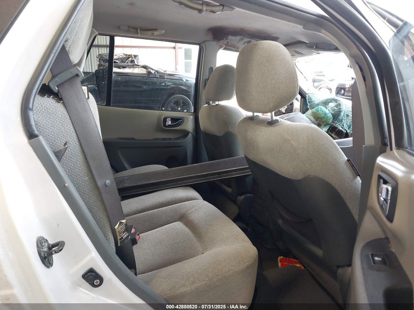 KM8SC13D25U962252 2005 HYUNDAI SANTA FE photo no. 8