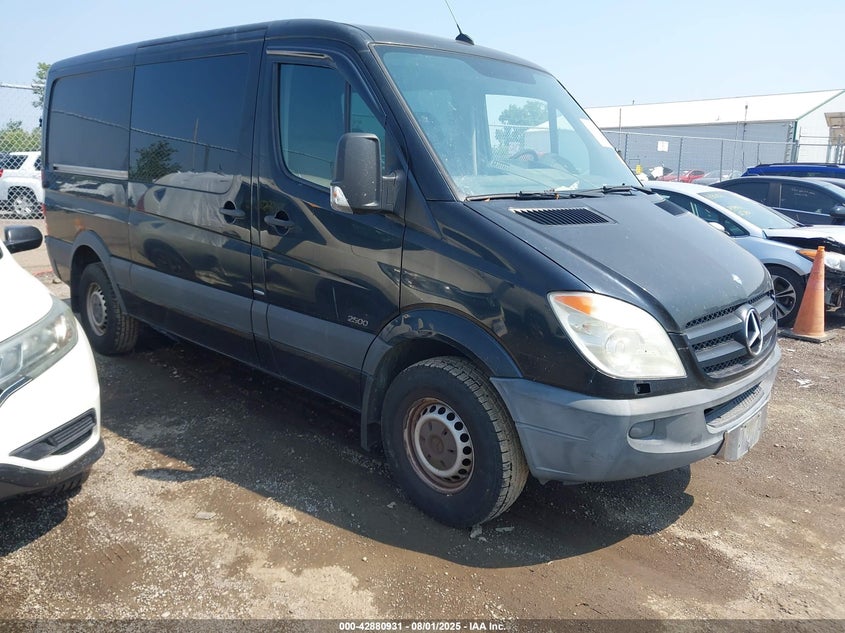 2011 Mercedes-Benz Sprinter 2500 Normal Roof VIN: WD4PE7CC3B5549623 Lot: 42880931