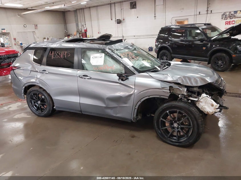 2023 Mitsubishi Outlander Ralliart S-Awc/Se 2.5 S-Awc/Se Black Edition S-Awc/Se Special Editiont S-Awc VIN: JA4J4UA88PZ058684 Lot: 42881145