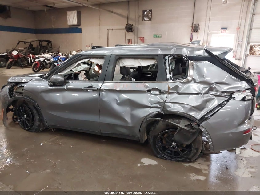 2023 Mitsubishi Outlander Ralliart S-Awc/Se 2.5 S-Awc/Se Black Edition S-Awc/Se Special Editiont S-Awc VIN: JA4J4UA88PZ058684 Lot: 42881145