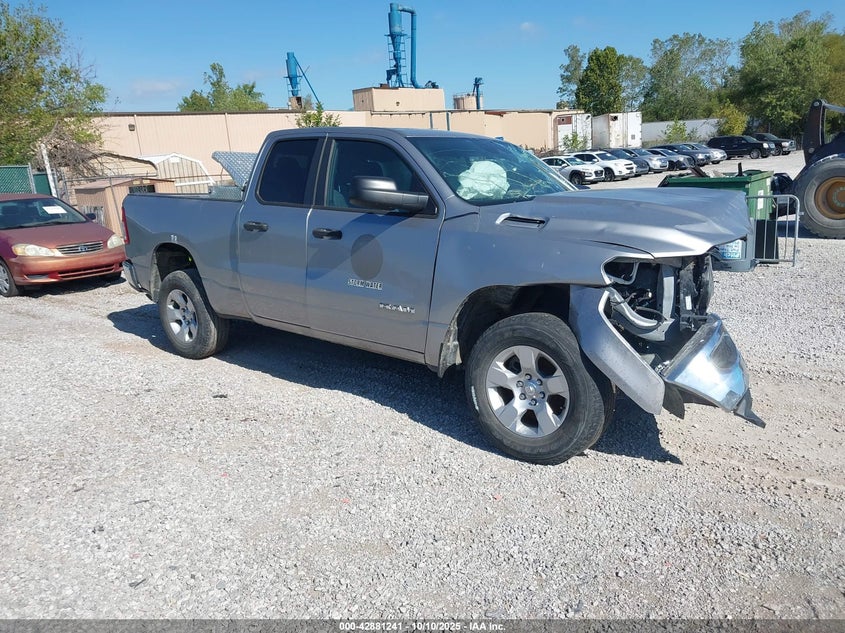 RAM 1500 TRADESMAN 4X4 6 4 BOX