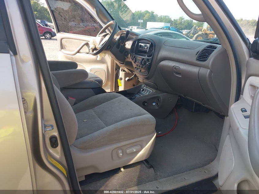 5TDBT44A85S247488 2005 TOYOTA SEQUOIA photo no. 5