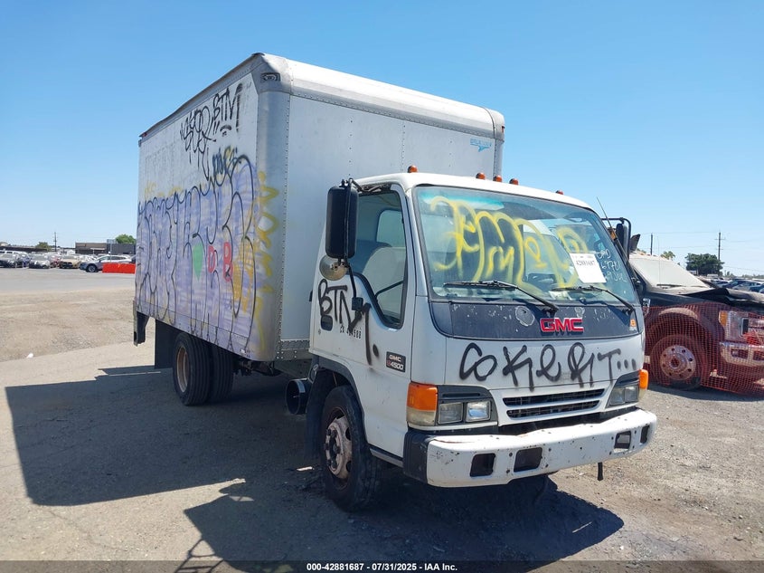 4KDC4B1R33J801994 2003 GMC W4S042 14050 Gvwr Gas Reg auction photo 1