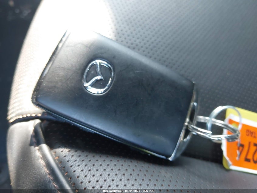 2025 MAZDA MAZDA3 HATCHBACK 2.5 TURBO PREMIUM PLUS JM1BPBNY2S1756151