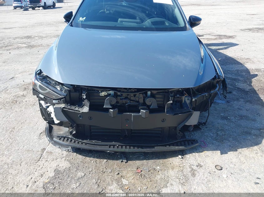 2025 MAZDA MAZDA3 HATCHBACK 2.5 TURBO PREMIUM PLUS JM1BPBNY2S1756151