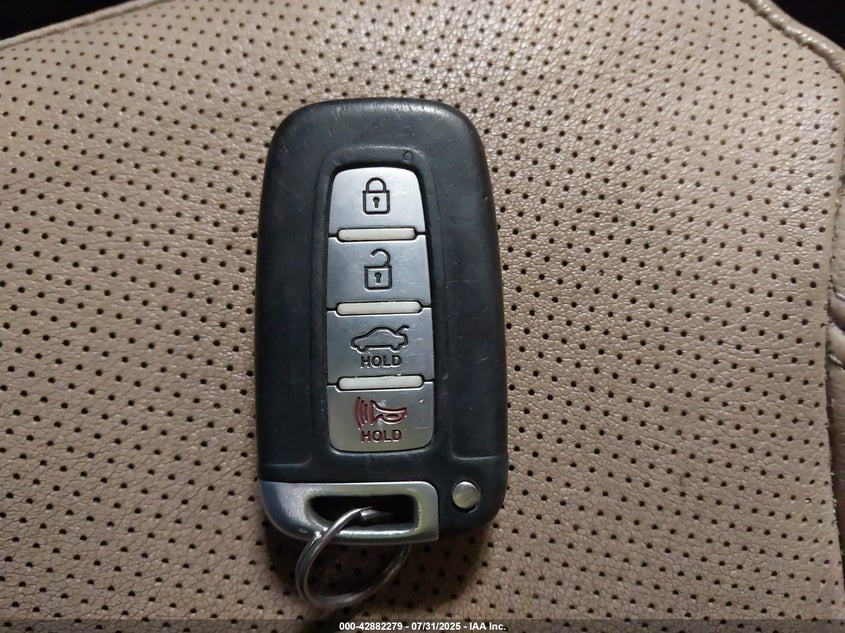 2015 HYUNDAI SONATA HYBRID LIMITED - KMHEC4A4XFA136687