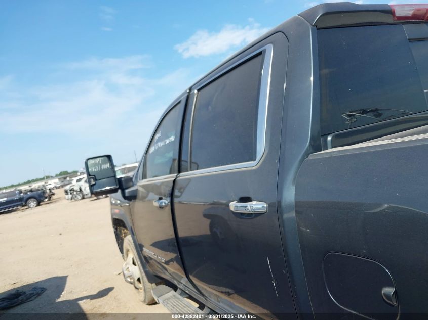 2022 GMC Sierra 3500 HD - 1GT49WEY7NF297605