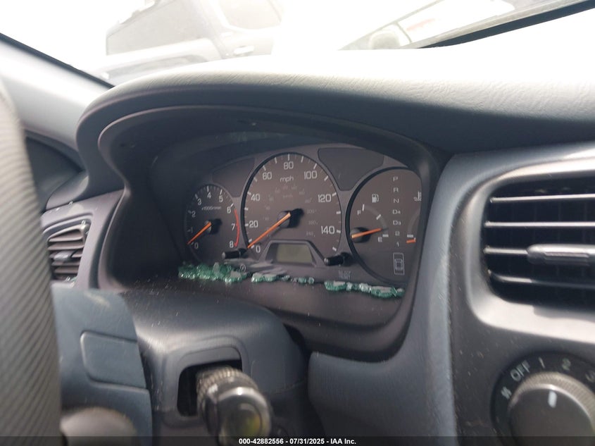 1998 Honda Accord Lx VIN: 1HGCG5647WA140874 Lot: 42882556