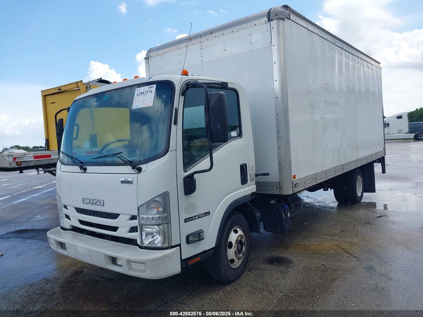 2019 Isuzu NPR, Left & Right Side, IAAI, VIN JALC4W163K7010604 — photo 2
