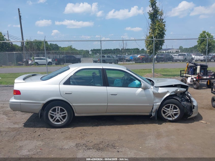 2001 Toyota Camry Ce VIN: 4T1BG22K61U087634 Lot: 42882624