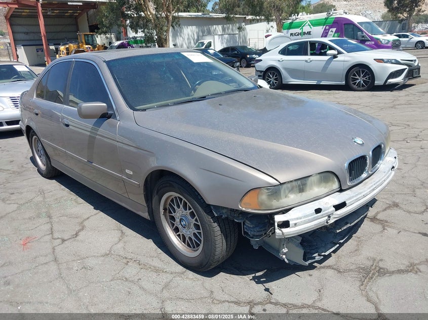 WBADT43412GZ97614 2002 BMW 525Ia auction photo 1