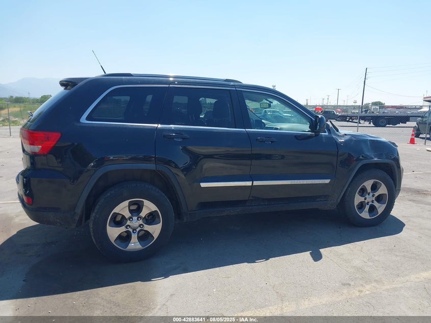 2011 Jeep Grand Cherokee Laredo VIN: 1J4RR4GT3BC509239 Lot: 42883641
