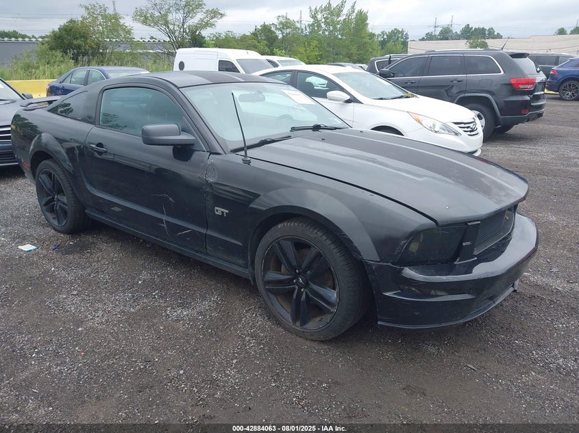 1ZVHT82H055101087 2005 Ford Mustang Gt Deluxe/Gt Premium auction photo 1
