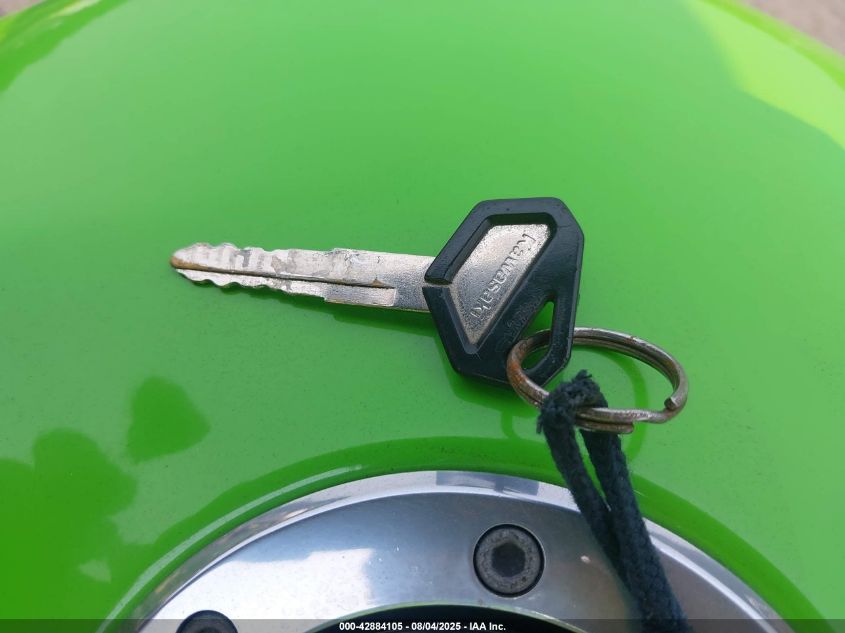 1998 Kawasaki Zx900 C VIN: JKAZX2C13WA003507 Lot: 42884105