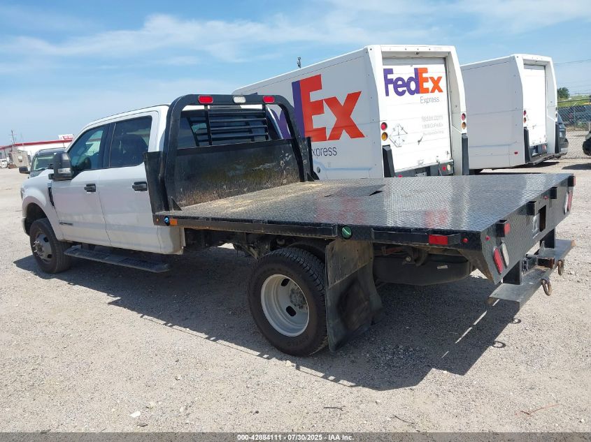 2022 Ford F-350 Chassis - 1FD8W3HT5NEF12456