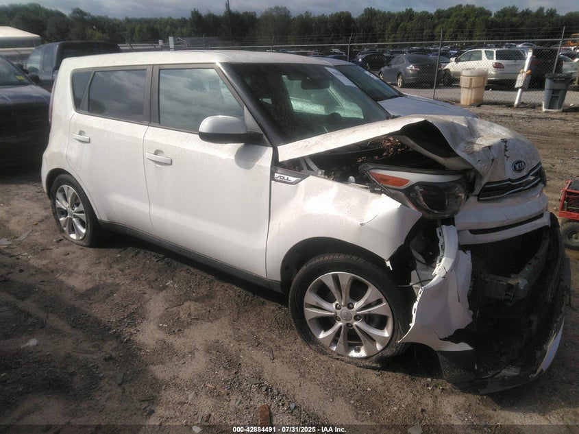 2018 Kia Soul + VIN: KNDJP3A56J7608223 Lot: 42884491