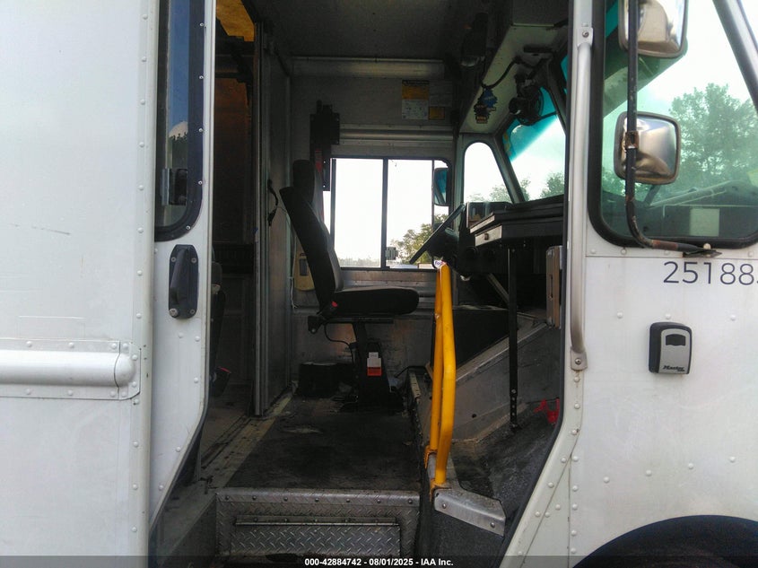 1F66F5KY4F0A04265 2015 FORD  photo no. 7
