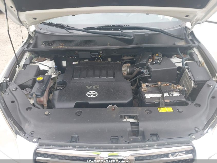 2007 Toyota Rav4 Limited V6 VIN: JTMBK31V975027693 Lot: 42884779