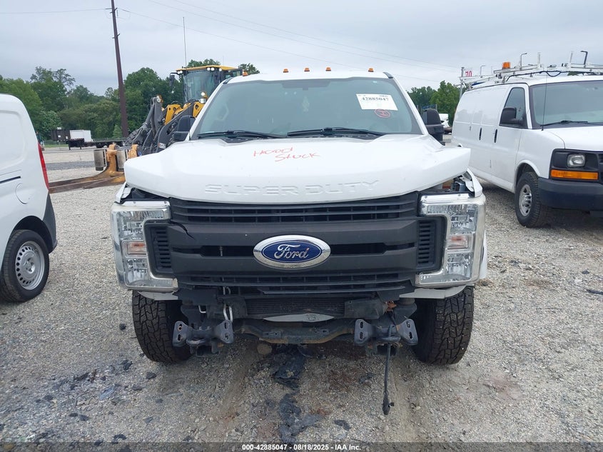 2017 Ford F-250 Xl VIN: 1FDBF2A66HED32640 Lot: 42885047