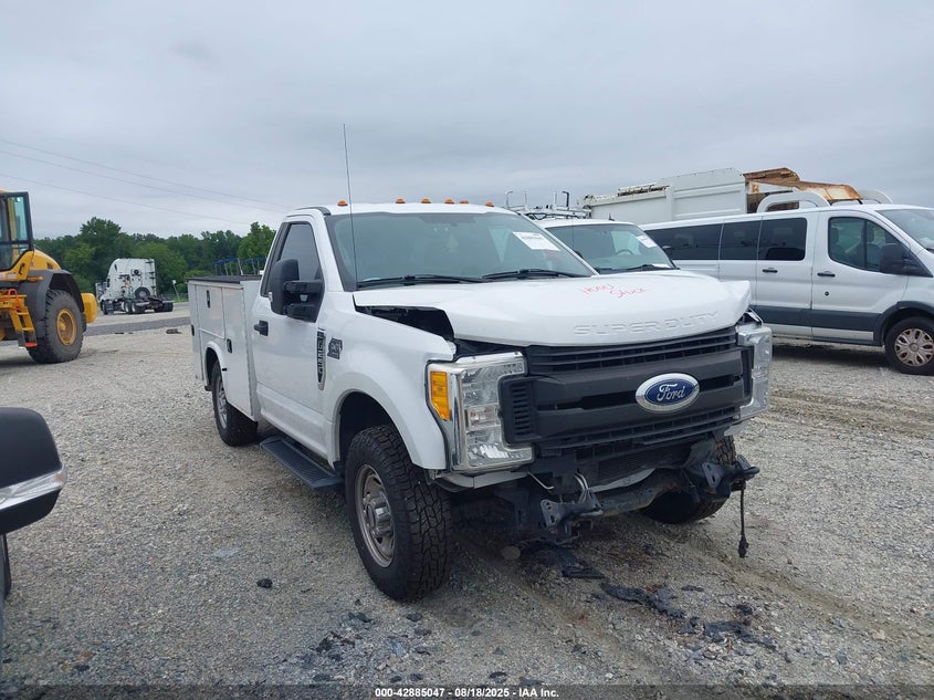 2017 Ford F-250 Xl VIN: 1FDBF2A66HED32640 Lot: 42885047