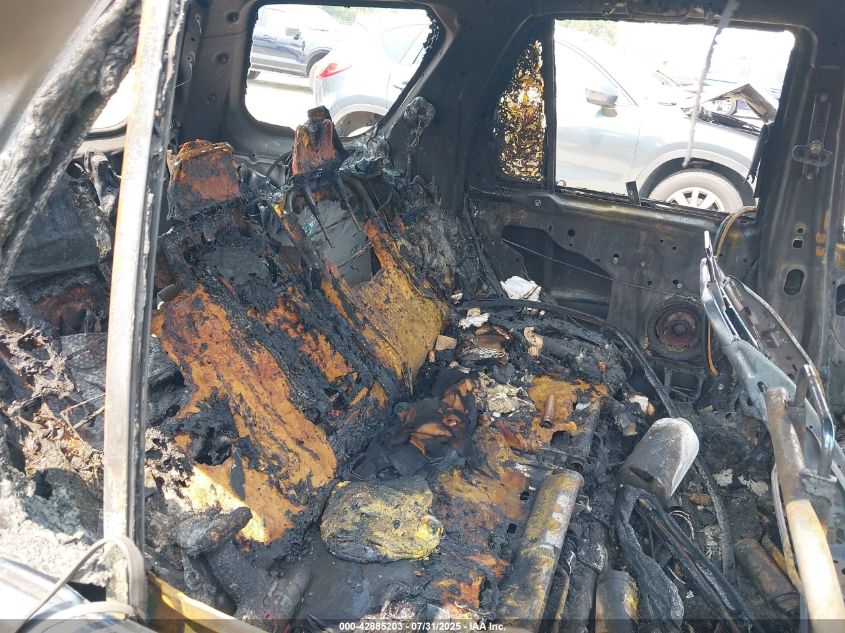 2004 Honda Cr-V Lx VIN: JHLRD77494C043319 Lot: 42885203