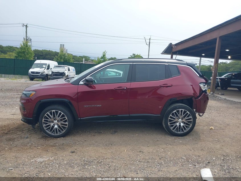 3C4NJDCB8NT170124 2022 Jeep Compass 2.4 Limited 4x4 Red
