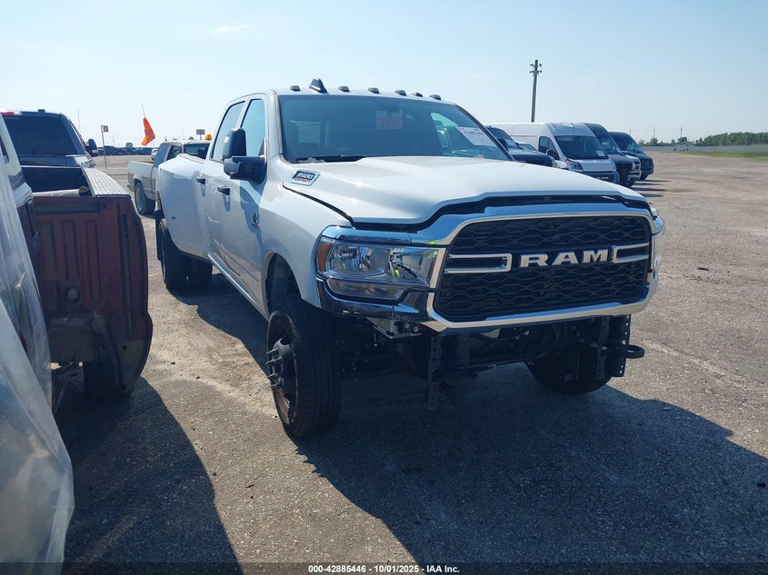 3C63RRGL6RG372000 2024 Ram 3500 Tradesman 4X4 8' Box auction photo 1