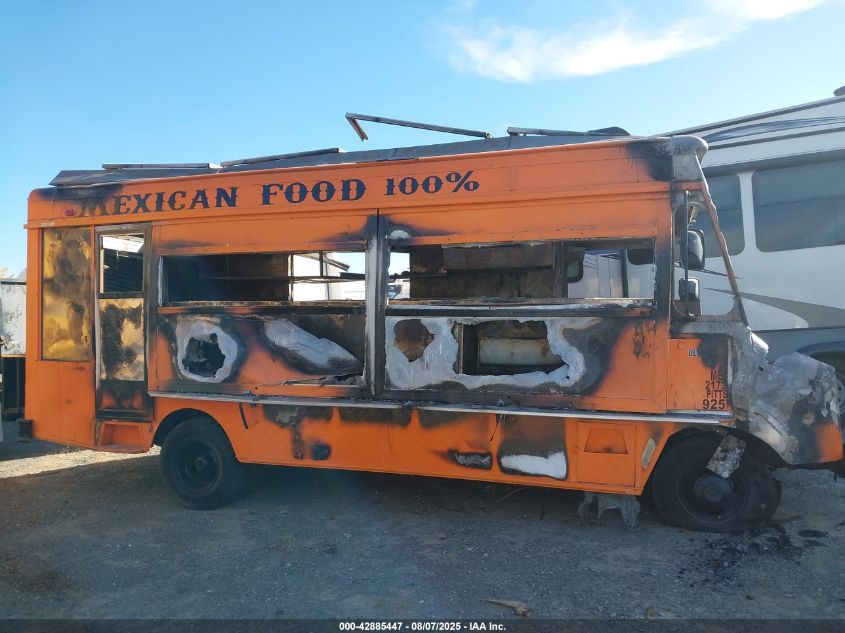 1994 GMC Forward Control Chassis P3500 VIN: 1GDHP32K0R3500049 Lot: 42885447