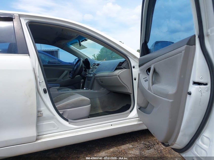 2011 Toyota Camry Le VIN: 4T4BF3EK8BR145173 Lot: 42885740