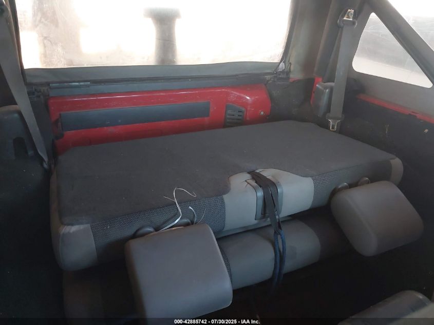 2007 Jeep Wrangler X VIN: 1J4FA24167L226665 Lot: 42885742