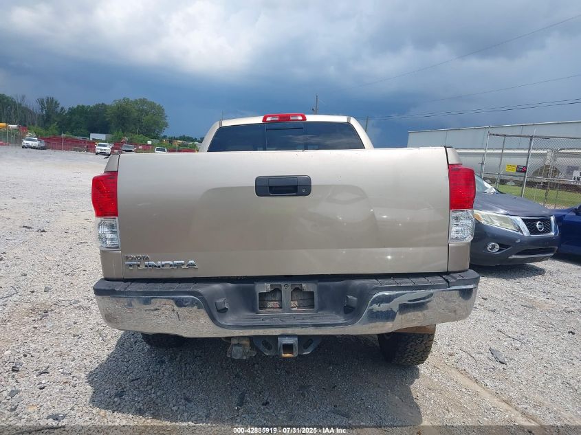 2008 Toyota Tundra Sr5 5.7L V8 VIN: 5TBRV54118S482293 Lot: 42885919