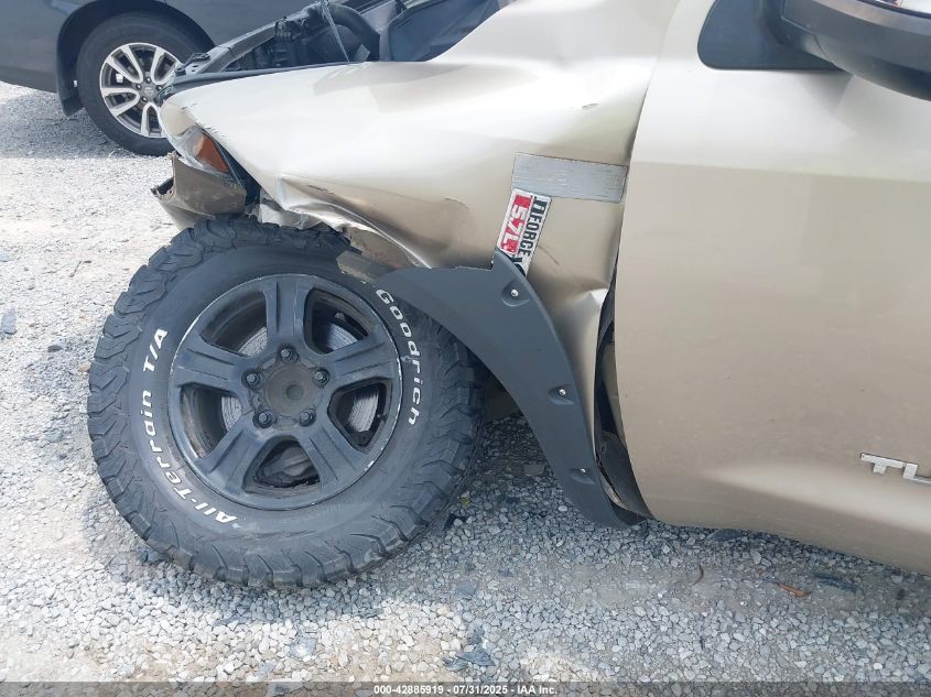 2008 Toyota Tundra Sr5 5.7L V8 VIN: 5TBRV54118S482293 Lot: 42885919