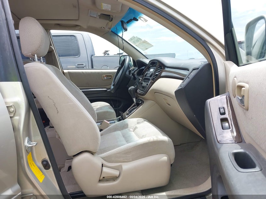 2003 TOYOTA HIGHLANDER SPORT UTILITY VEHICLE 3.0L V-6 DOHC, VVT, 220HP