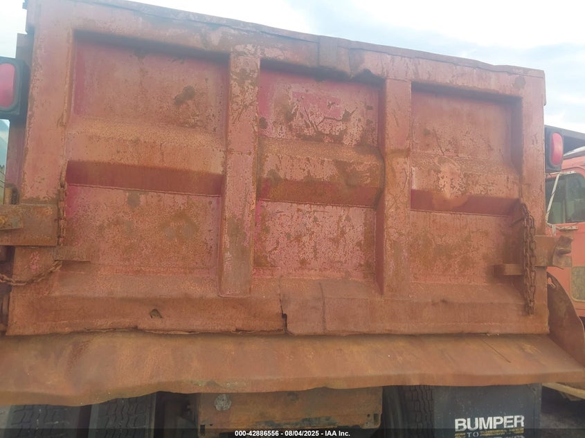 1992 International 9000 9400 VIN: 2HSFHB7R4NC058607 Lot: 42886556