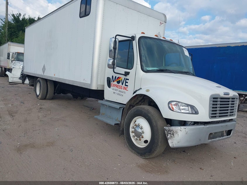 3ALACWFC9JDJX3920 2018 Freightliner M2 106 auction photo 1