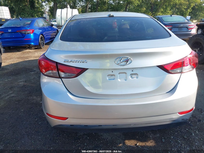 5NPDH4AE7GH794939 2016 HYUNDAI ELANTRA photo no. 16