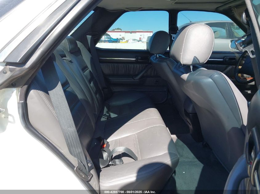 1991 Lexus Es 250/250 Se-R VIN: JT8VV22T1M0147281 Lot: 42887708