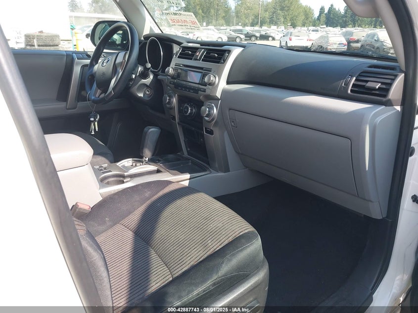 2011 Toyota 4Runner Sr5 V6 VIN: JTEZU5JR2B5022878 Lot: 42887743