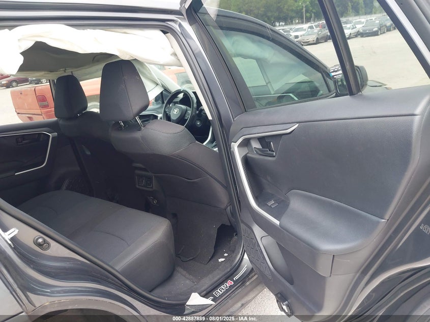 2022 TOYOTA RAV4 LE - 2T3F1RFV1NW306450