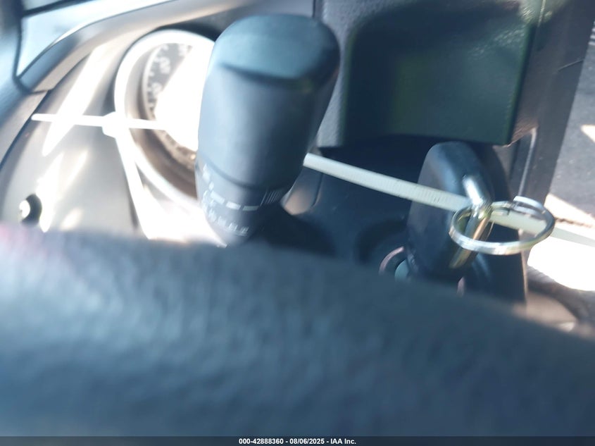 2018 Toyota Camry Le VIN: 4T1B11HK7JU643324 Lot: 42888360