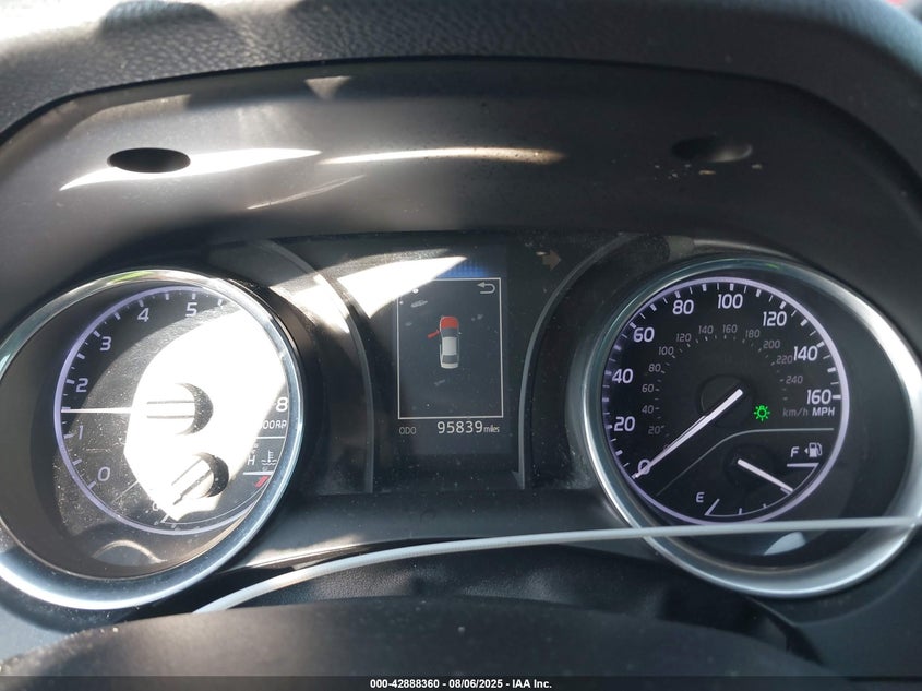 2018 Toyota Camry Le VIN: 4T1B11HK7JU643324 Lot: 42888360