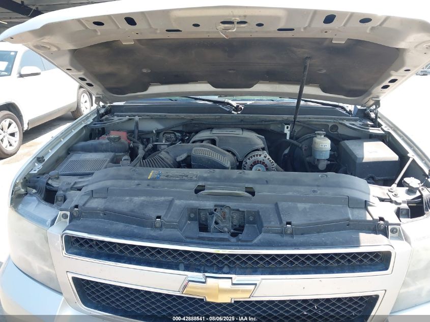 2011 Chevrolet Suburban 1500 Lt1 VIN: 1GNSKJE33BR211629 Lot: 42888541