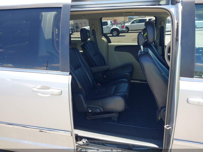 2012 Chrysler Town & Country Touring VIN: 2C4RC1BG3CR286404 Lot: 42888606