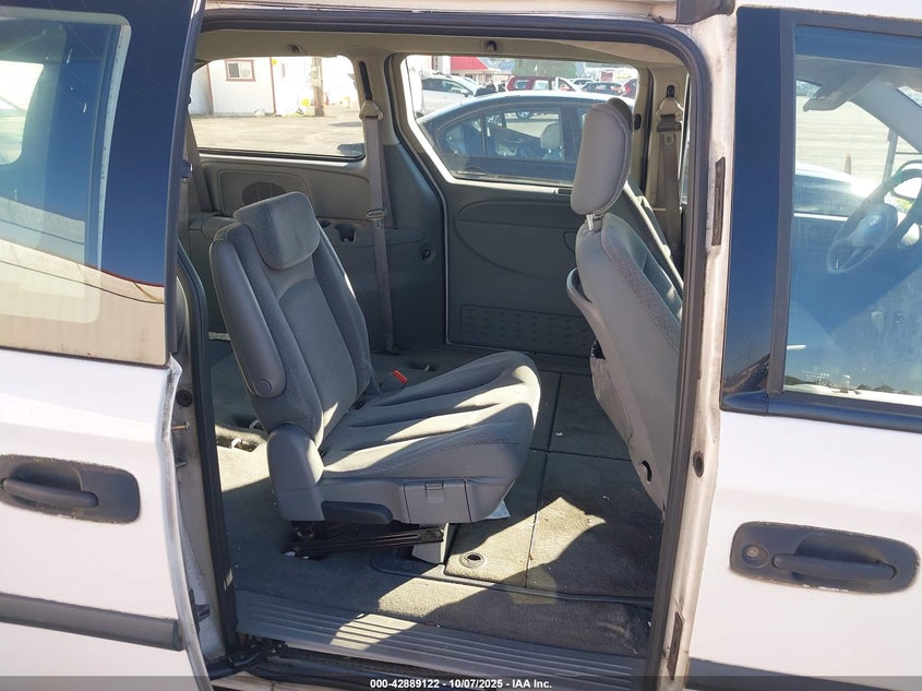 2005 Dodge Grand Caravan Se VIN: 1D4GP24R95B369887 Lot: 42889122